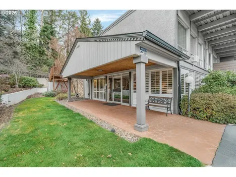 4460 SW Scholls Ferry Road Portland OR 97225