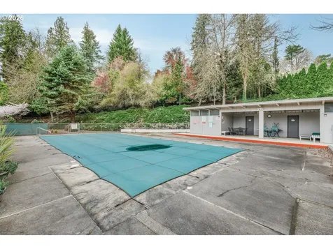 4460 SW Scholls Ferry Road Portland OR 97225