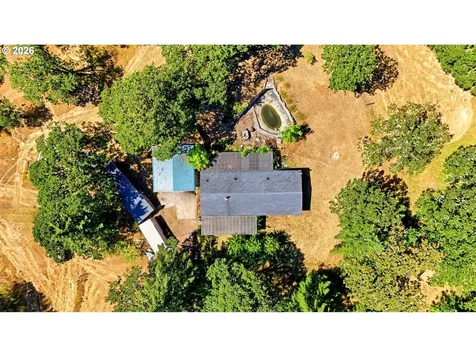 22695 Finn Road Sheridan OR 97378