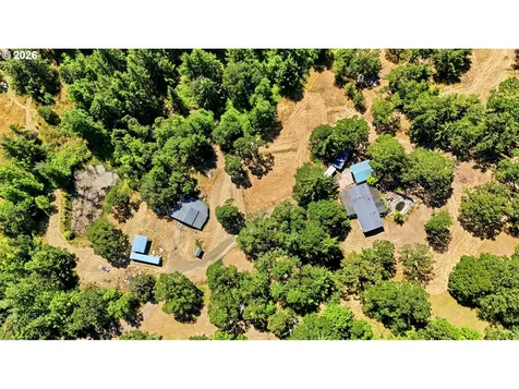 22695 Finn Road Sheridan OR 97378