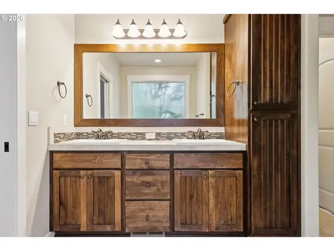 17811 SW Robert Lane Beaverton OR 97078