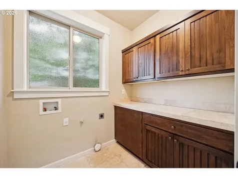 17811 SW Robert Lane Beaverton OR 97078