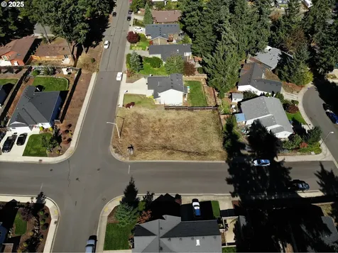 0 10th Street Veneta OR 97487