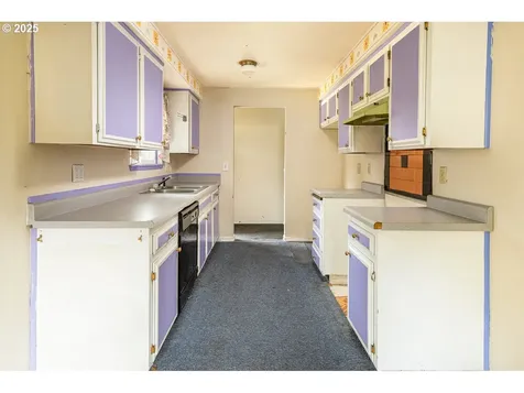 47626 NW 1st Street Oakridge OR 97463