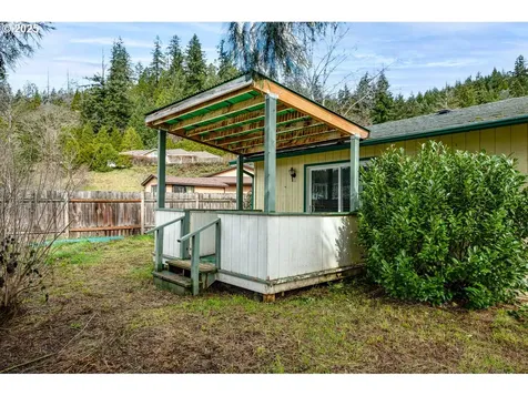 47626 NW 1st Street Oakridge OR 97463