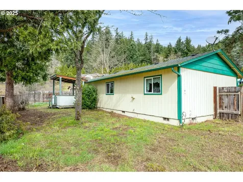 47626 NW 1st Street Oakridge OR 97463