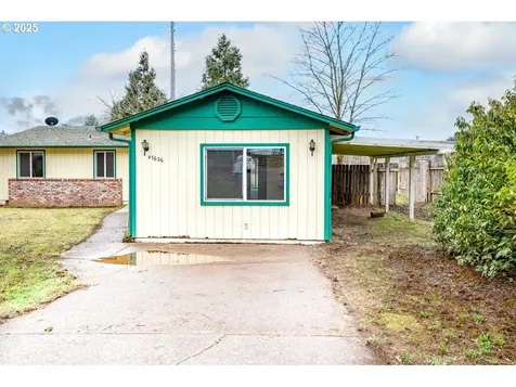 47626 NW 1st Street Oakridge OR 97463