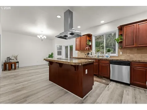5022 SE 141st Place Portland OR 97236