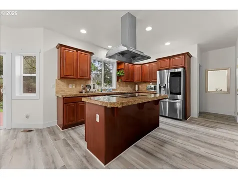 5022 SE 141st Place Portland OR 97236