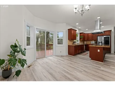 5022 SE 141st Place Portland OR 97236