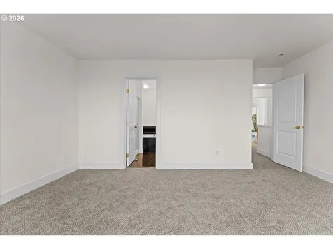 5022 SE 141st Place Portland OR 97236