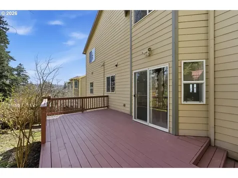 5022 SE 141st Place Portland OR 97236