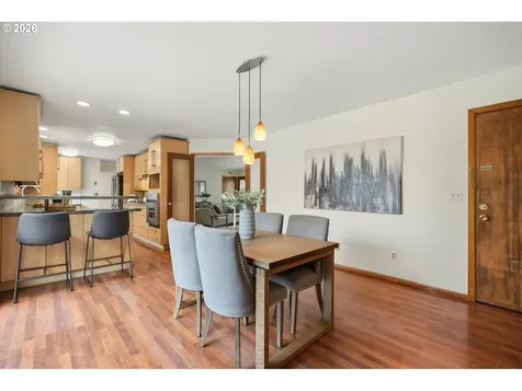 7969 SE Thompson Road Milwaukie OR 97222