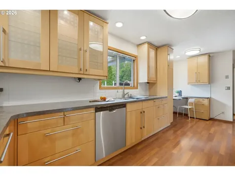 7969 SE Thompson Road Milwaukie OR 97222