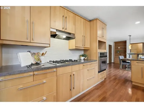 7969 SE Thompson Road Milwaukie OR 97222