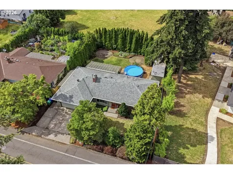 7969 SE Thompson Road Milwaukie OR 97222