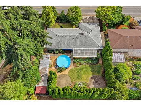 7969 SE Thompson Road Milwaukie OR 97222