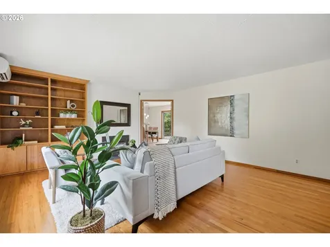 7969 SE Thompson Road Milwaukie OR 97222