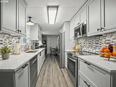 100 SW 195th Avenue Beaverton OR 97006