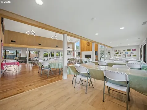 100 SW 195th Avenue Beaverton OR 97006