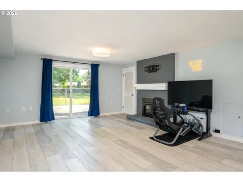 2725 SE Hollyhock Court Hillsboro OR 97123