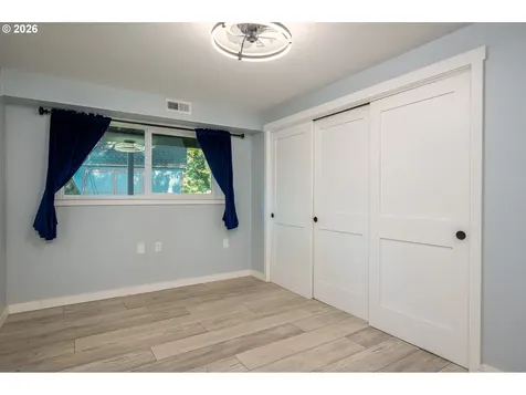 2725 SE Hollyhock Court Hillsboro OR 97123