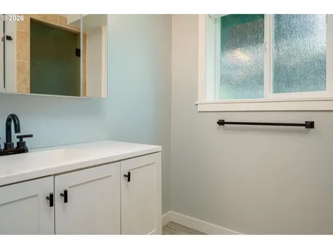 2725 SE Hollyhock Court Hillsboro OR 97123