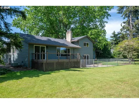 2725 SE Hollyhock Court Hillsboro OR 97123