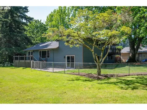 2725 SE Hollyhock Court Hillsboro OR 97123