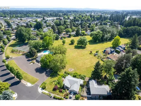 2725 SE Hollyhock Court Hillsboro OR 97123
