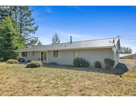 7995 14th Street Bay City OR 97107