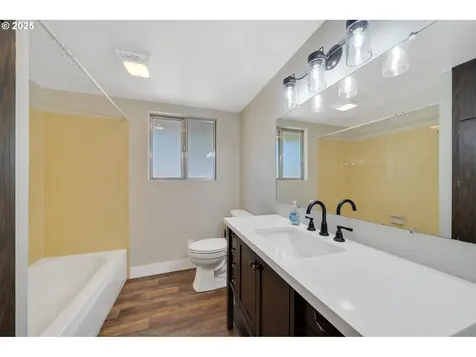 7995 14th Street Bay City OR 97107