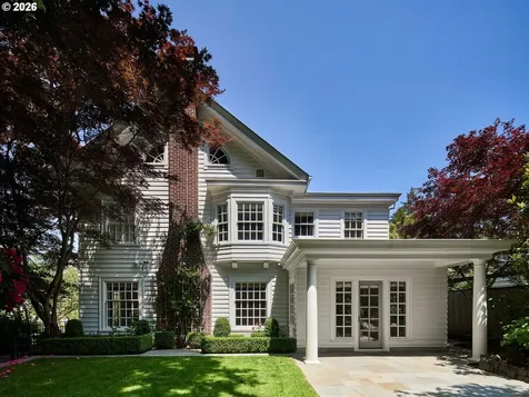 2228 SW 21st Avenue Portland OR 97201