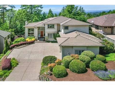 369 NW 81st Place Portland OR 97229