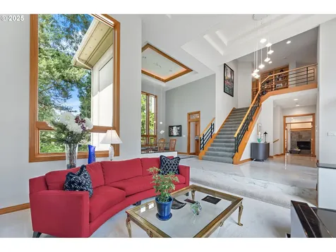 369 NW 81st Place Portland OR 97229