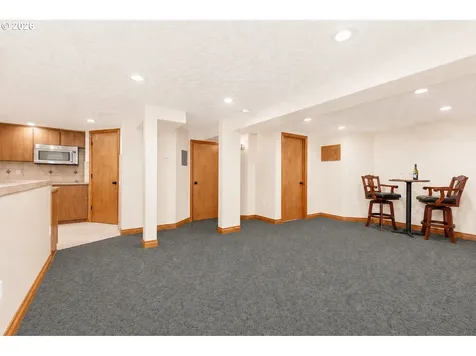 10625 SW Oriole Circle Beaverton OR 97007