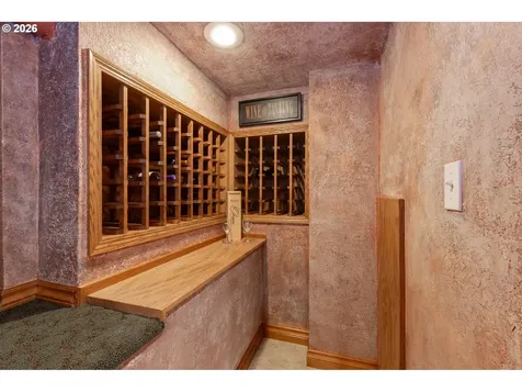10625 SW Oriole Circle Beaverton OR 97007