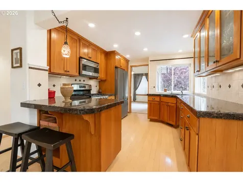 10625 SW Oriole Circle Beaverton OR 97007