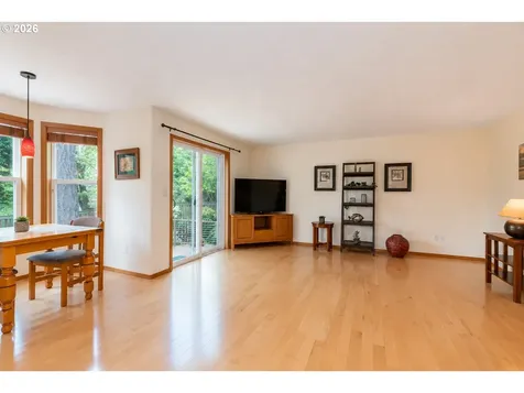 10625 SW Oriole Circle Beaverton OR 97007