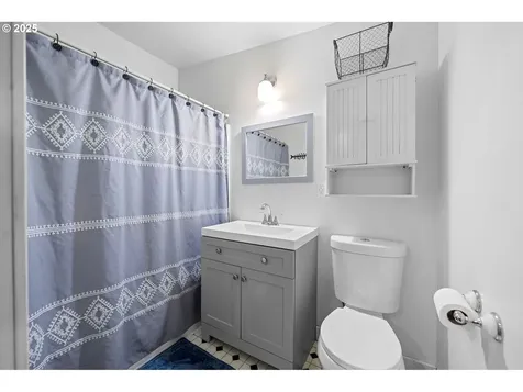 840 11th Avenue Seaside OR 97138