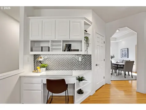 9719 NW Fleischner Street Portland OR 97229