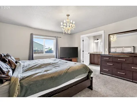 511 Paradise Street Woodburn OR 97071