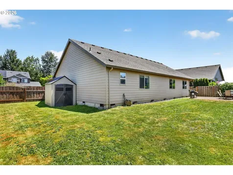 511 Paradise Street Woodburn OR 97071