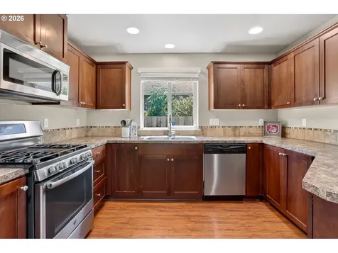 511 Paradise Street Woodburn OR 97071