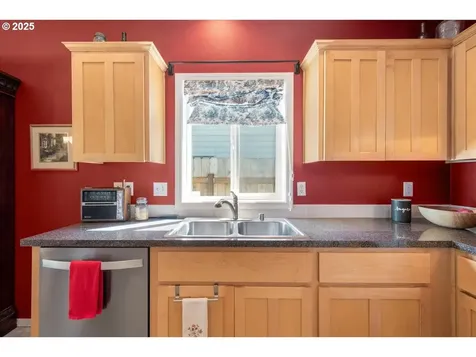 10807 NE 53rd Court Vancouver WA 98686