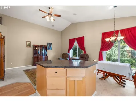 10807 NE 53rd Court Vancouver WA 98686
