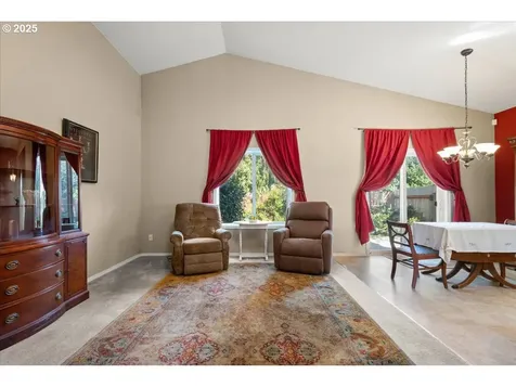 10807 NE 53rd Court Vancouver WA 98686