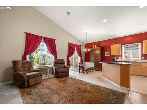 10807 NE 53rd Court Vancouver WA 98686