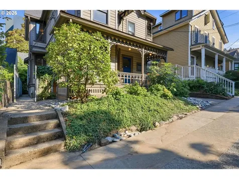 1512 SW 18th Avenue Portland OR 97201