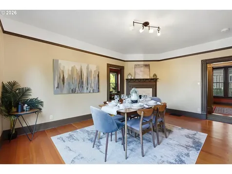 1512 SW 18th Avenue Portland OR 97201